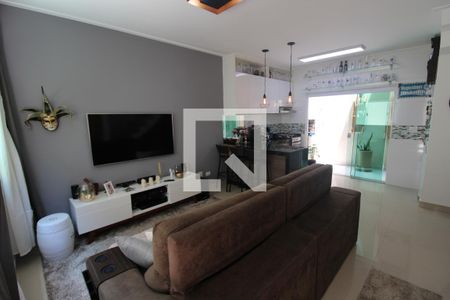 Casa de condomínio à venda com 98m², 2 quartos e 1 vagaSala / Cozinha