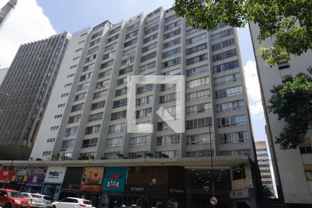 Fachada de apartamento para alugar com 2 quartos, 55m² em Bela Vista, São Paulo