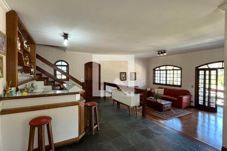 Sala de casa de condomínio à venda com 4 quartos, 380m² em Alphaville, Santana de Parnaíba