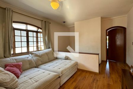 Sala de TV de casa de condomínio à venda com 4 quartos, 380m² em Alphaville, Santana de Parnaíba