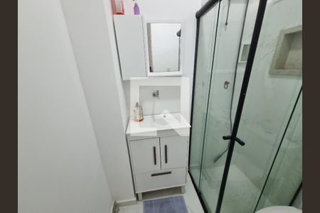 Banheiro Social de apartamento à venda com 2 quartos, 45m² em Madureira, Rio de Janeiro