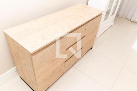 Sala de apartamento à venda com 2 quartos, 80m² em Jardim Zaira, Guarulhos