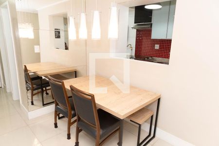 Sala de apartamento à venda com 2 quartos, 80m² em Jardim Zaira, Guarulhos