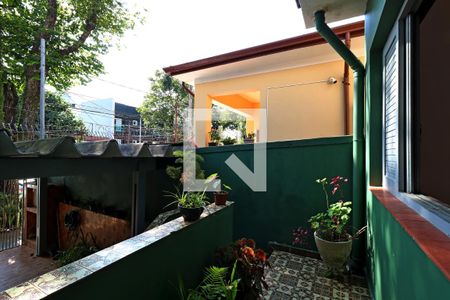 Entrada da Sala de casa à venda com 2 quartos, 132m² em Vila Pires, Santo André