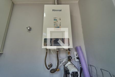 Apartamento à venda com 230m², 3 quartos e 1 vaga Apartamento à venda com 230m², 3 quartos e 1 vagaÁrea de Serviço