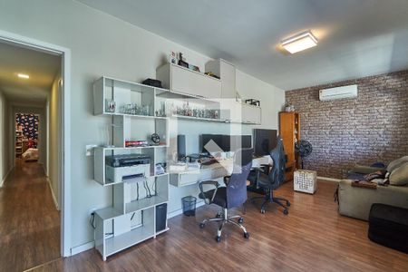 Apartamento à venda com 230m², 3 quartos e 1 vaga Apartamento à venda com 230m², 3 quartos e 1 vagaQuarto 3