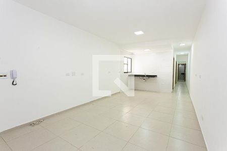Sala de apartamento para alugar com 2 quartos, 60m² em Jardim Danfer, São Paulo