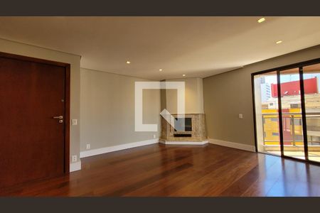 Sala de apartamento à venda com 4 quartos, 244m² em Cambuí, Campinas