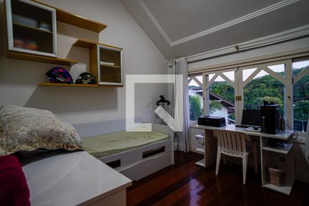 Quarto 1 de casa de condomínio à venda com 3 quartos, 240m² em Badu, Niterói