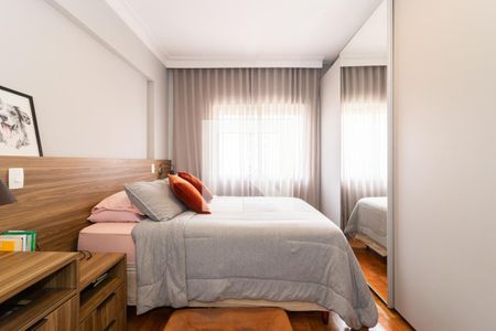 Suíte de apartamento à venda com 3 quartos, 122m² em Jardim Europa, São Paulo