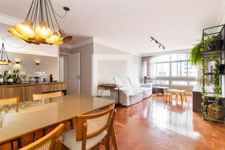 Sala de apartamento à venda com 3 quartos, 122m² em Jardim Europa, São Paulo