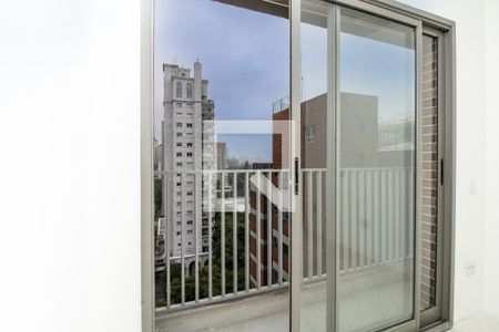Suite, terraço com vista aberta  de apartamento à venda com 2 quartos, 74m² em Moema, São Paulo