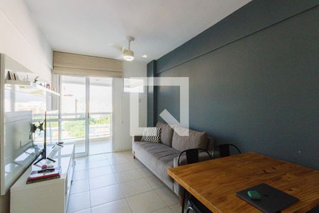 Sala de apartamento à venda com 2 quartos, 60m² em Freguesia de Jacarepaguá, Rio de Janeiro