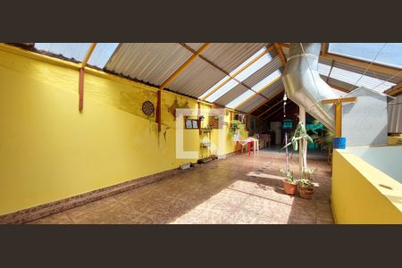 Casa à venda com 125m², 3 quartos e 2 vagas Casa à venda com 125m², 3 quartos e 2 vagasEspaço Gourmet