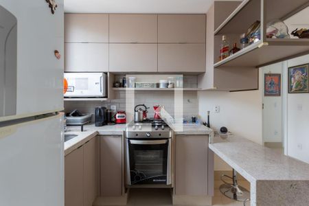 Cozinha de apartamento à venda com 2 quartos, 120m² em Gutierrez, Belo Horizonte