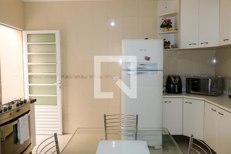 Casa à venda com 248m², 3 quartos e 6 vagas Casa à venda com 248m², 3 quartos e 6 vagasCozinha