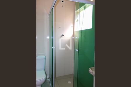 Casa à venda com 248m², 3 quartos e 6 vagas Casa à venda com 248m², 3 quartos e 6 vagasBanheiro da Suíte 1