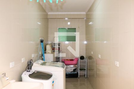 Casa à venda com 248m², 3 quartos e 6 vagas Casa à venda com 248m², 3 quartos e 6 vagasÁrea de Serviço