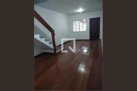 Casa à venda com 2 quartos, 170m² em Jardim das Vertentes, São Paulo