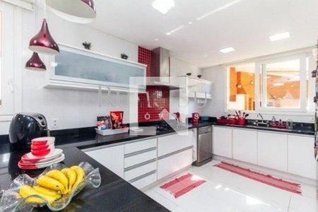 Casa à venda com 5 quartos, 514m² em Jardim dos Estados, São Paulo