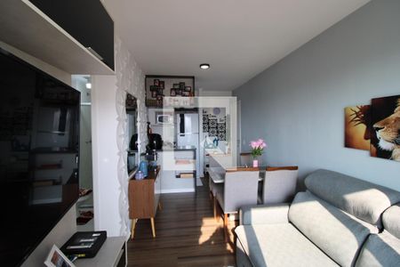 Sala de apartamento à venda com 3 quartos, 58m² em Jardim Novo Taboão, São Paulo