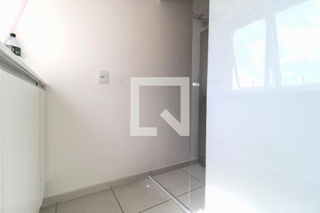 Apartamento para alugar com 83m², 2 quartos e 2 vagas Apartamento para alugar com 83m², 2 quartos e 2 vagasÁrea de Serviço