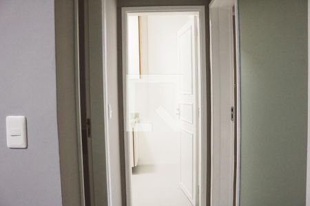 Corredor de apartamento à venda com 2 quartos, 52m² em Santa Teresinha, São Paulo