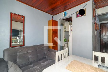 Sala de apartamento à venda com 3 quartos, 52m² em Rubem Berta, Porto Alegre