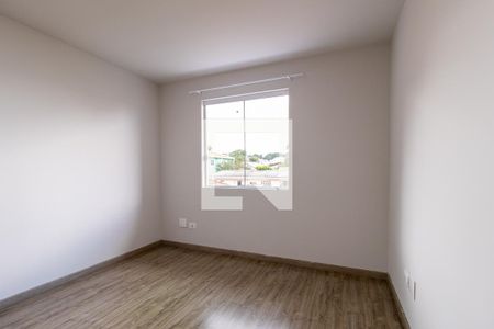 Quarto 1 de casa de condomínio para alugar com 3 quartos, 133m² em Boqueirão, Curitiba