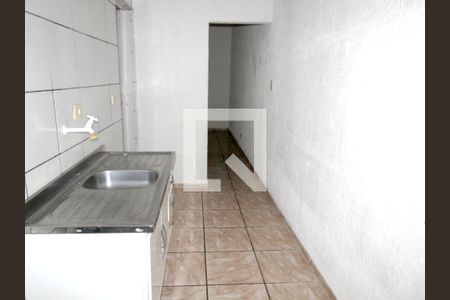 Cozinha de casa para alugar com 1 quarto, 26m² em Vila Anastácio, São Paulo