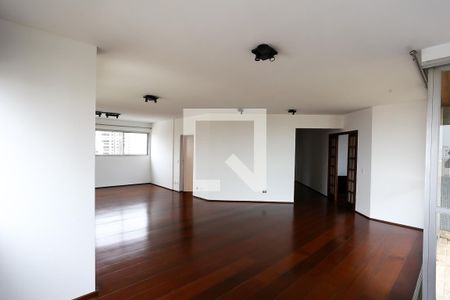 Sala 1 de apartamento para alugar com 3 quartos, 200m² em Vila Suzana, São Paulo