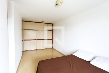 Apartamento para alugar com 200m², 3 quartos e 3 vagas Apartamento para alugar com 200m², 3 quartos e 3 vagassuíte 3