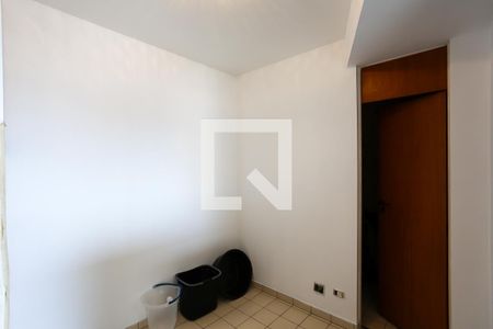 Apartamento para alugar com 200m², 3 quartos e 3 vagas Apartamento para alugar com 200m², 3 quartos e 3 vagasÁrea de Serviço