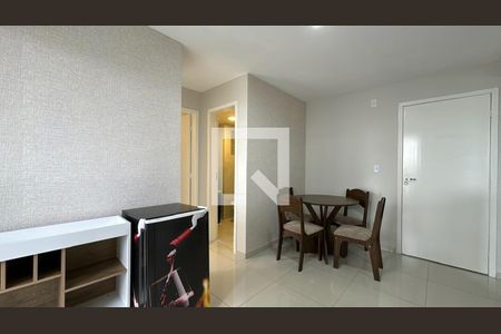 Sala de apartamento para alugar com 2 quartos, 50m² em Atuba, Curitiba