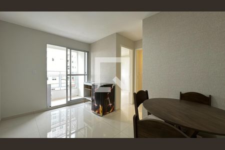 Sala de apartamento para alugar com 2 quartos, 50m² em Atuba, Curitiba