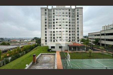 Quadra de apartamento para alugar com 2 quartos, 50m² em Atuba, Curitiba