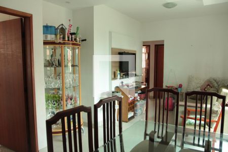 Sala de apartamento à venda com 3 quartos, 70m² em Jaraguá, Belo Horizonte