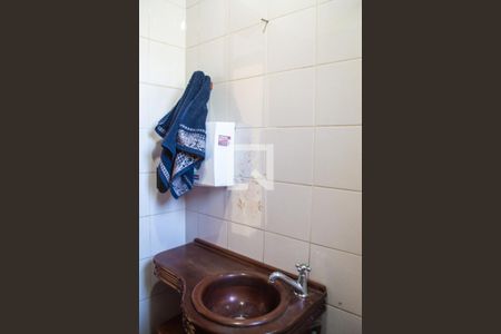 Lavabo de apartamento à venda com 2 quartos, 200m² em Cavalhada, Porto Alegre