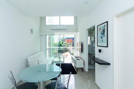 Sala de apartamento à venda com 1 quarto, 45m² em Moema, São Paulo