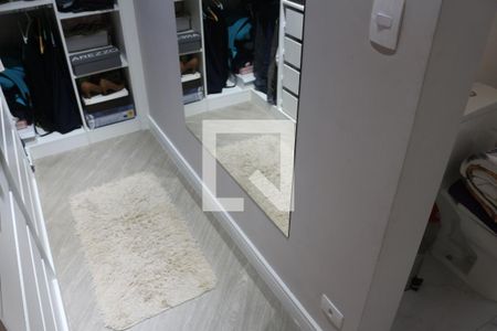 Closet da suíte de casa à venda com 3 quartos, 268m² em Cerâmica, São Caetano do Sul