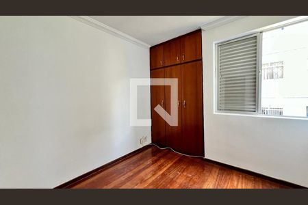 Quarto 2 de apartamento para alugar com 3 quartos, 96m² em Castelo, Belo Horizonte