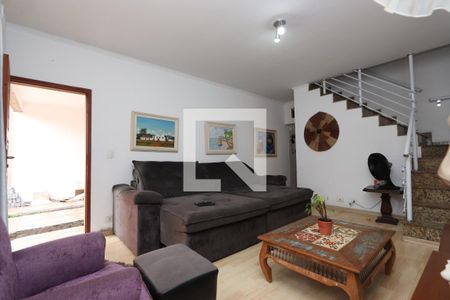 Sala de casa à venda com 3 quartos, 160m² em Vila Margarida, São Paulo
