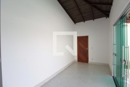 Sala de casa à venda com 3 quartos, 490m² em Bandeirantes (pampulha), Belo Horizonte