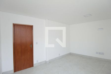 Suite de casa à venda com 3 quartos, 490m² em Bandeirantes (pampulha), Belo Horizonte