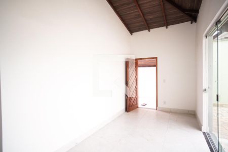 Sala de casa à venda com 3 quartos, 490m² em Bandeirantes (pampulha), Belo Horizonte