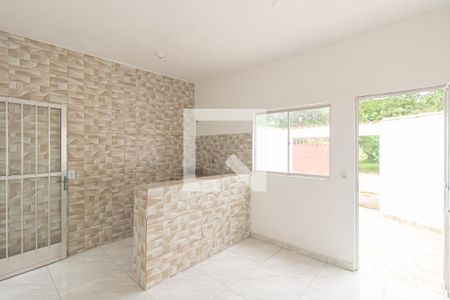 Sala/Cozinha de casa para alugar com 1 quarto, 21m² em Guaratiba, Rio de Janeiro