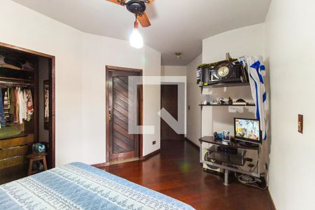 Suíte de casa à venda com 3 quartos, 150m² em Parque Sonia, São Paulo