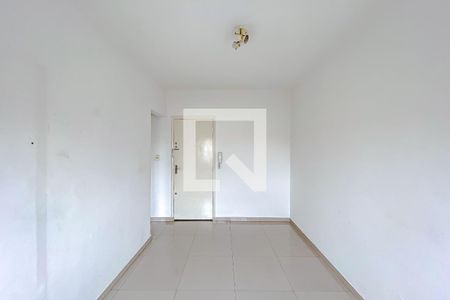Sala de apartamento para alugar com 2 quartos, 65m² em Vila Regente Feijó, São Paulo