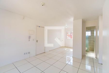 Sala/cozinha/Área de serviço   de apartamento para alugar com 2 quartos, 42m² em Igara, Canoas