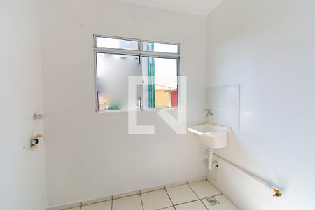 Sala/cozinha/Área de serviço   de apartamento para alugar com 2 quartos, 42m² em Igara, Canoas